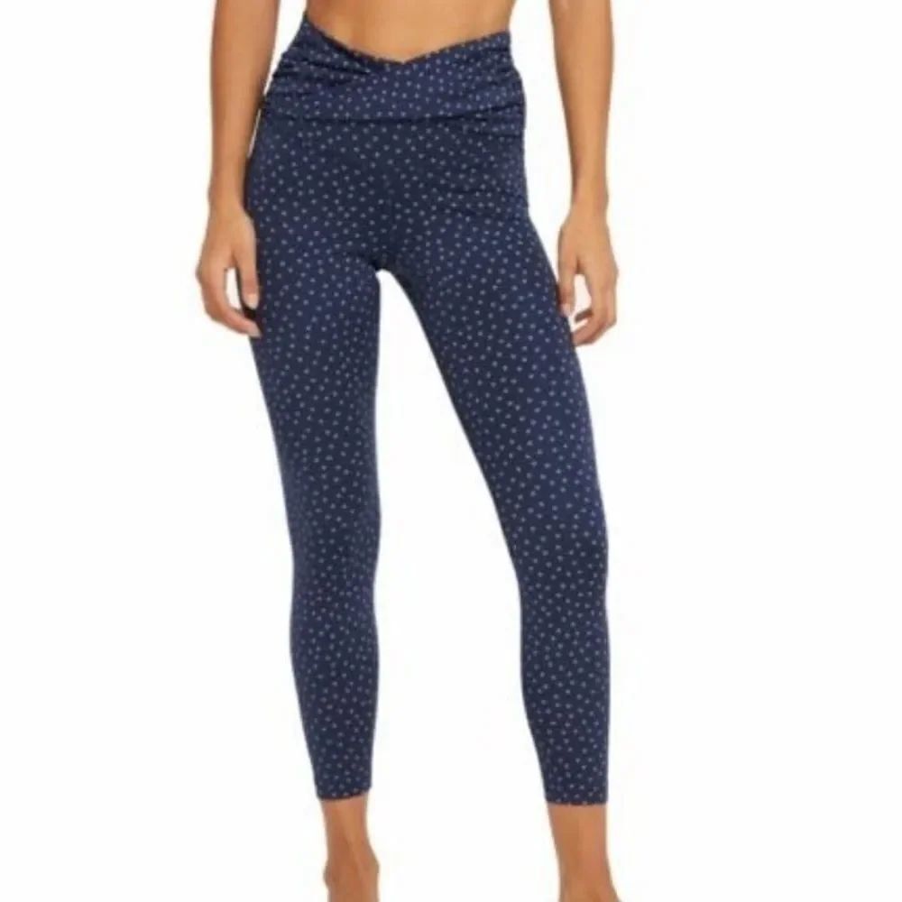 NIKE Yoga Dot Print High Twist Waist 7/8 Capri CZ9144-410 Blue Leggings Size Med